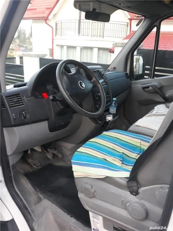 Utilizat 2010 VW Crafter Van | 8.000 EUR (Preț bun) - Imagine 1/4