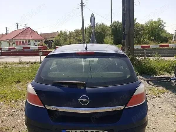 Utilizat 2005 Opel Astra | 600 EUR (Preț bun) - Imagine 1/4