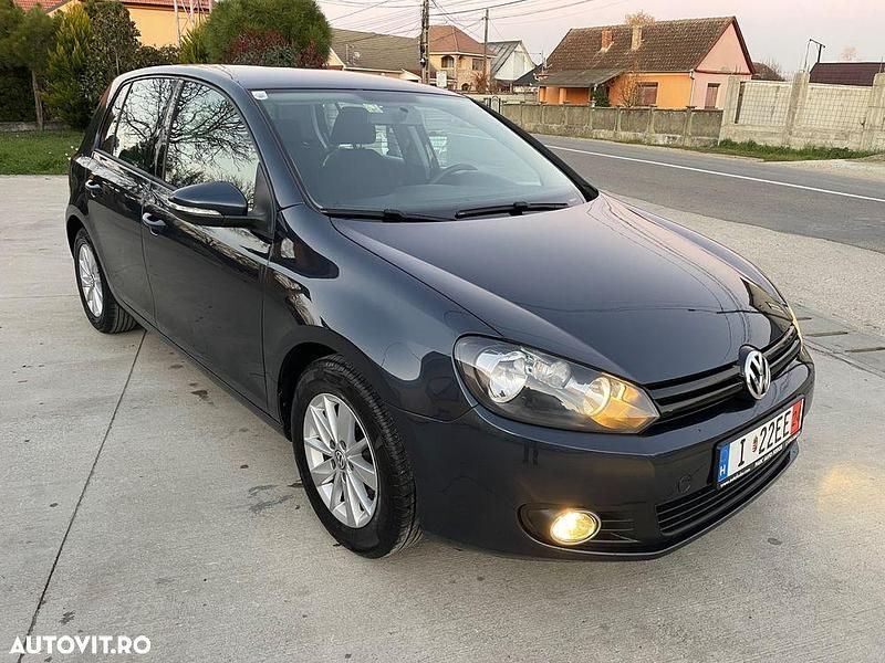 Gri Utilizat 2010 VW Golf VI Comfortline | 4.499 EUR (Preț OK) - Imagine 1/4