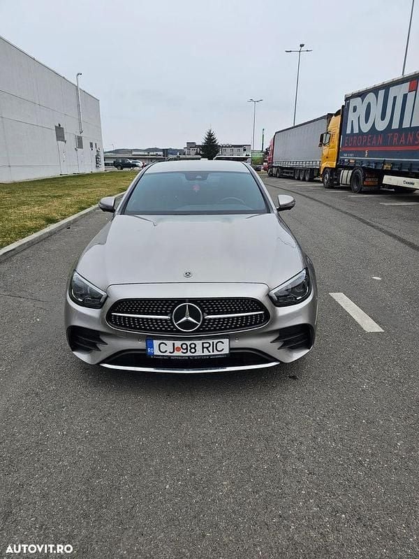 Second-hand Mercedes E200 197 CP (144 kW) 2021 Culoaregri Berlinǎ