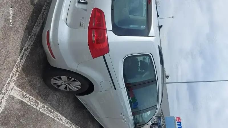 Second-hand VW Sharan 240 CP (176 kW) 2011 Monovolum