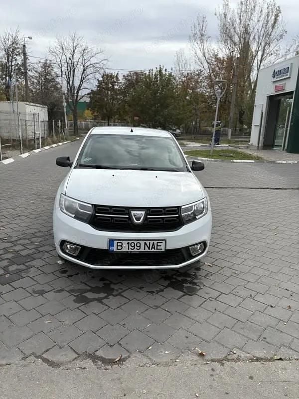 Utilizat 2019 Dacia Logan Berlinǎ | 6.200 EUR (Preț bun) - Imagine 1/4