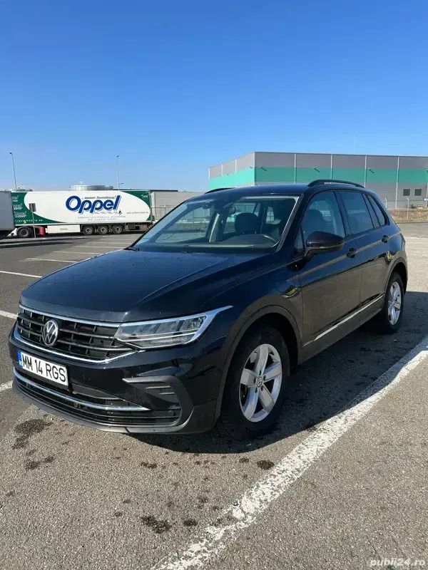 Negru Utilizat 2021 VW Tiguan SUV | 25.990 EUR (Puțin scump) - Imagine 1/4