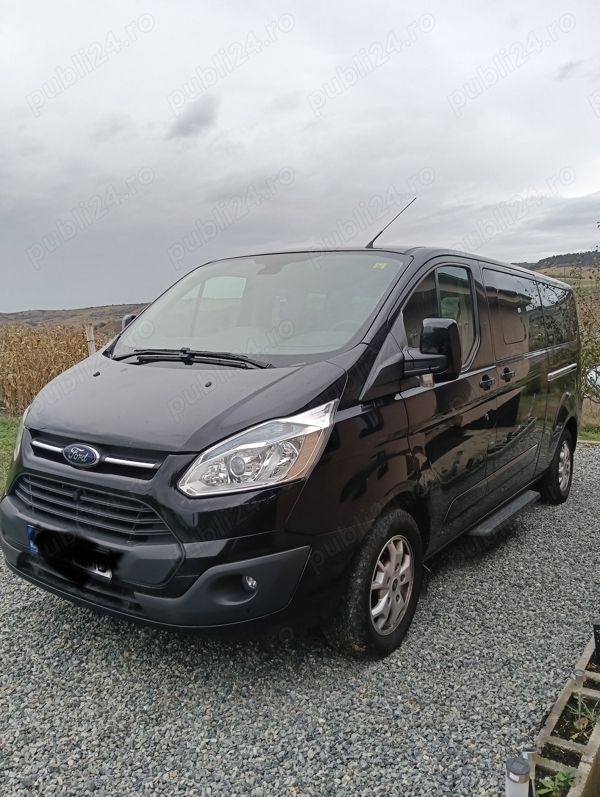 Negru Utilizat 2015 Ford Tourneo Berlinǎ | 12.000 EUR - Imagine 1/4