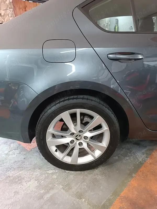 Second-hand Skoda Octavia 150 CP (110 kW) 2017 Gri Berlinǎ