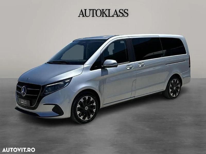 Gri Utilizat 2024 Mercedes V300 Style Monovolum | 66.900 EUR (Super Preț) - Imagine 1/4