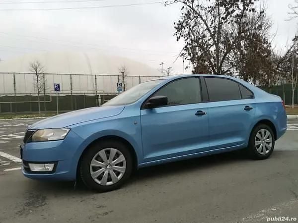 Second-hand Skoda Rapid 105 CP (77 kW) 2013 Albastru Berlinǎ