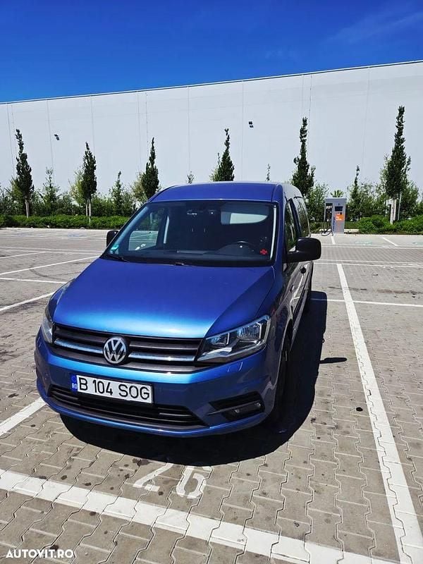 Culoarealbastru Utilizat 2016 VW Caddy Monovolum | 13.900 EUR (Puțin scump) - Imagine 1/4