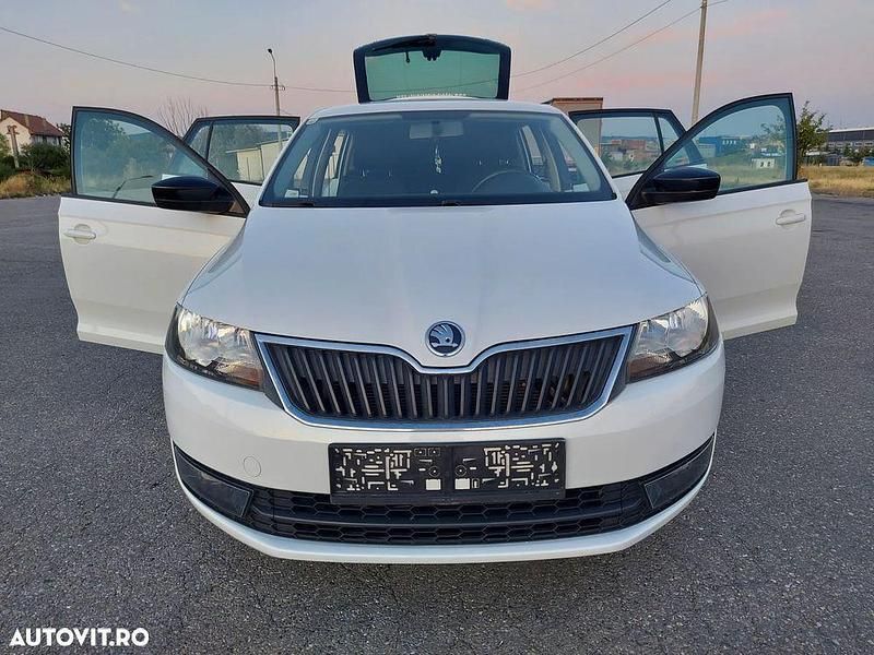 Alb Utilizat 2015 Skoda Rapid Hatchback | 6.890 EUR (Preț OK) - Imagine 1/4