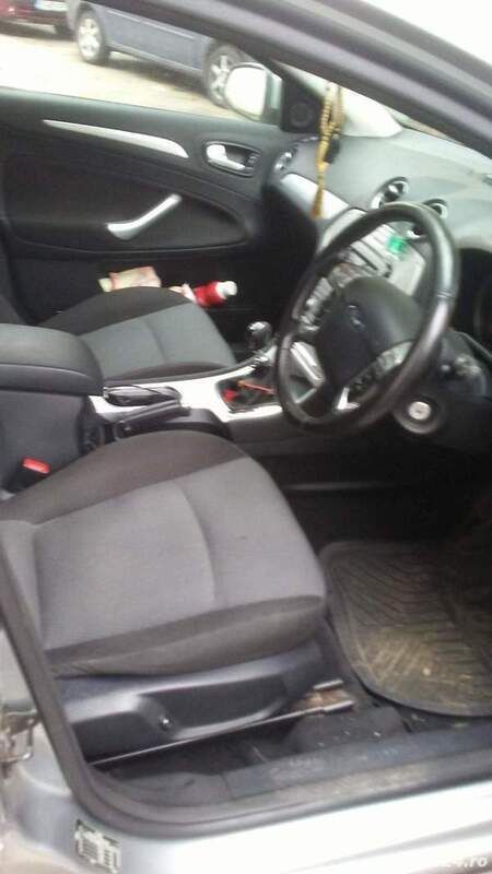 Utilizat 2007 Ford Mondeo Hatchback | 1.300 EUR - Imagine 1/4