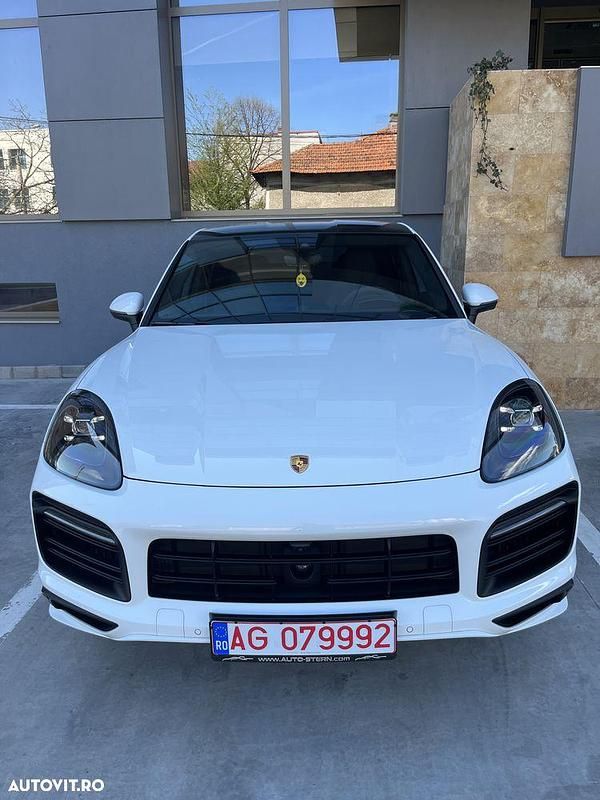 Second-hand Porsche Cayenne Coupe 340 CP (250 kW) 2022 Culoarealb Coupe
