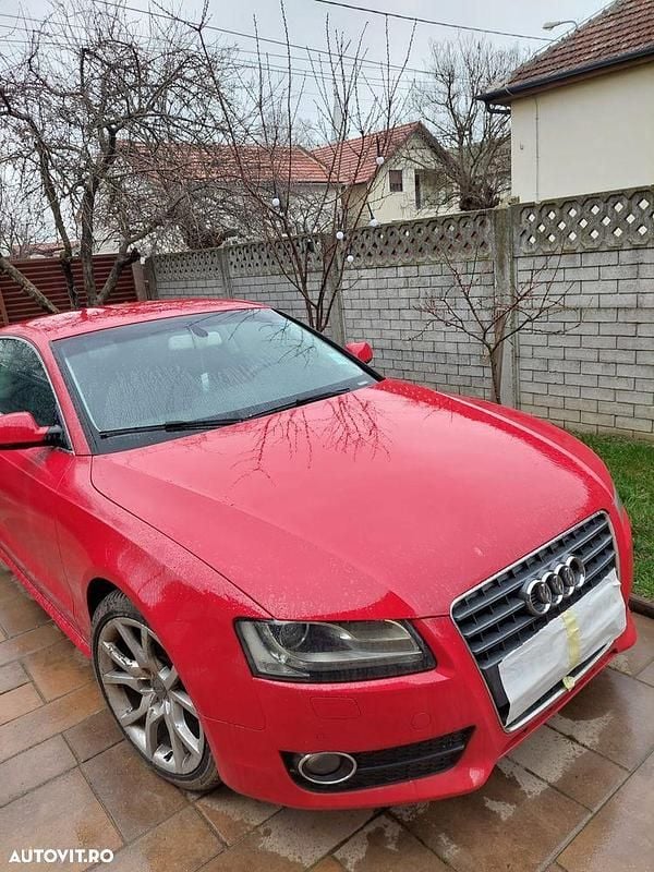 Second-hand Audi A5 179 CP (131 kW) 2009 Culoarerosu Coupe