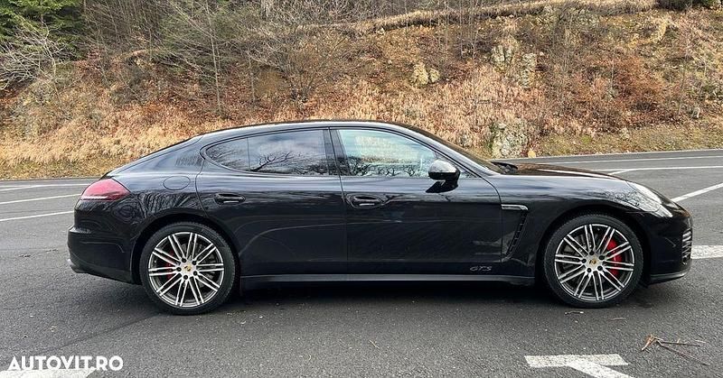 Second-hand Porsche Panamera 440 CP (323 kW) 2016 Culoarenegru Berlinǎ