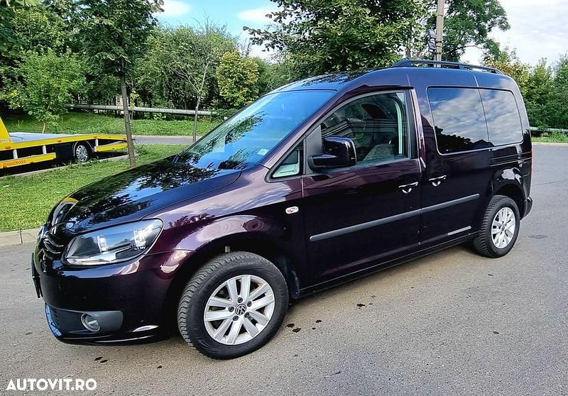 Culoarealte culori Utilizat 2015 VW Caddy Comfortline Monovolum | 7.500 EUR (Preț OK) - Imagine 1/4