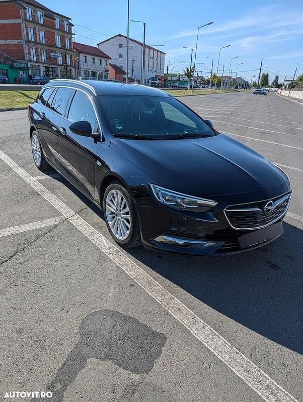 Culoarenegru Utilizat 2018 Opel Insignia Exklusiv Break | 13.200 EUR (Preț OK) - Imagine 1/4