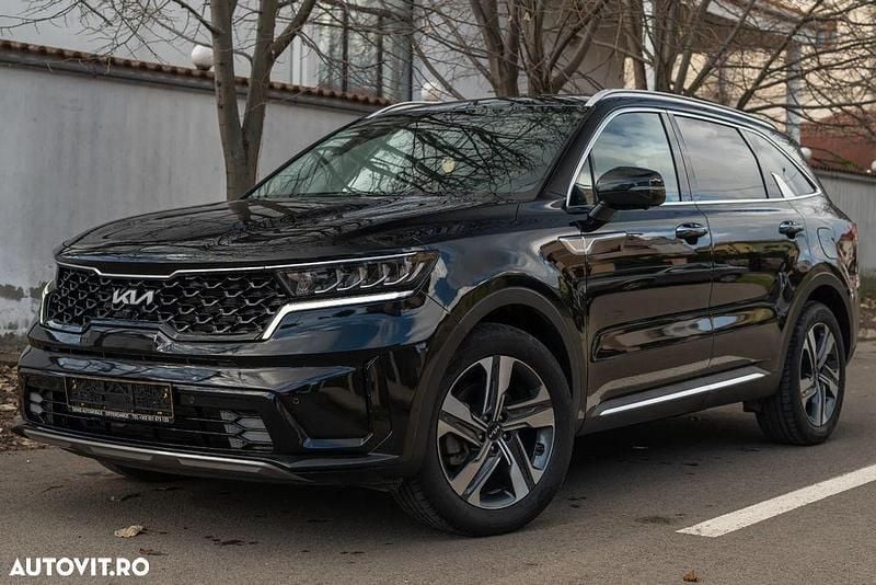 Second-hand Kia Sorento Vision 188 CP (138 kW) 2022 Culoarenegru SUV