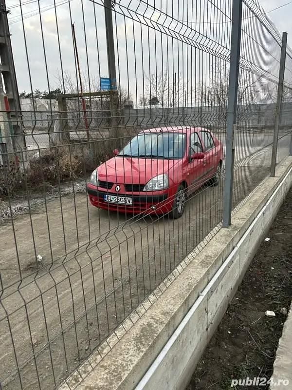 Utilizat 2005 Renault Clio II Berlinǎ | 1.200 EUR (Super Preț) - Imagine 1/4