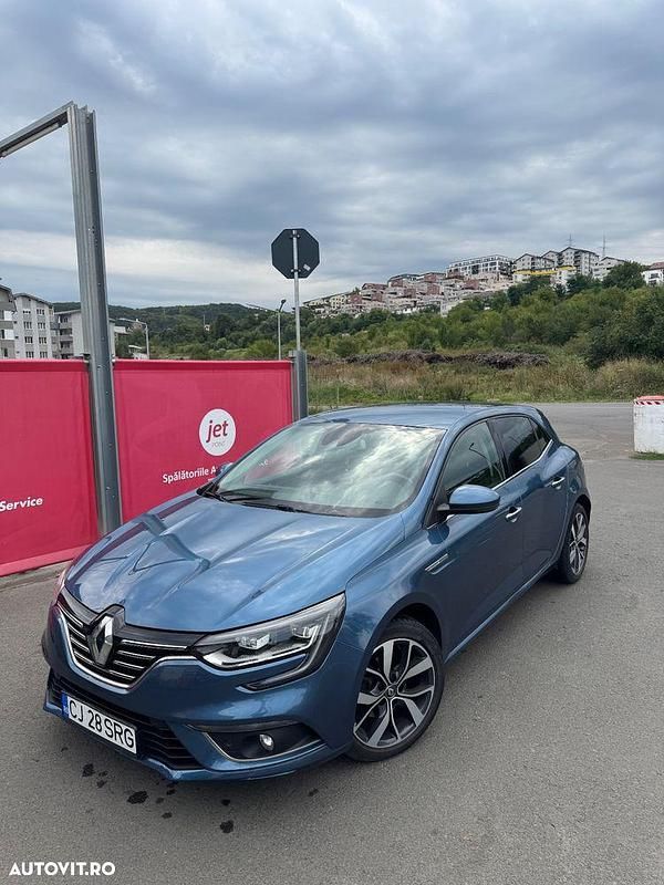 Culoarealbastru Utilizat 2016 Renault Mégane III Berlinǎ | 8.500 EUR (Scump) - Imagine 1/4