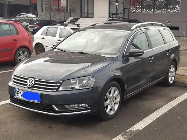 Gri Utilizat 2011 VW Passat Break | 5.800 EUR (Puțin scump) - Imagine 1/4