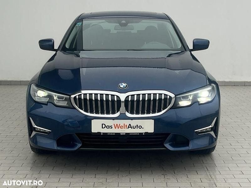 Second-hand BMW 320 190 CP (139 kW) 2022 Albastru mediu  metalic pereffect Berlinǎ
