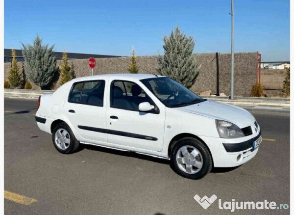 Alb Utilizat 2005 Renault Clio II Berlinǎ | 2.700 EUR - Imagine 1/1