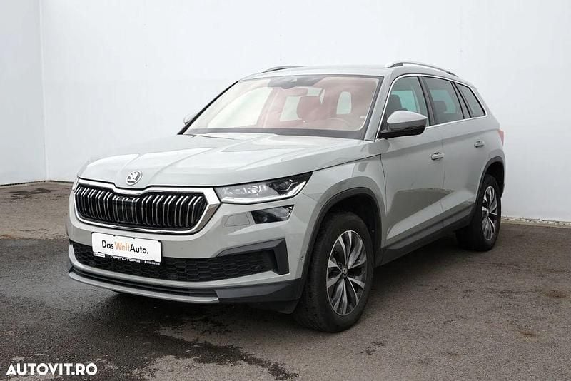Culoaregri Utilizat 2024 Skoda Kodiaq Style SUV | 38.500 EUR (Preț OK) - Imagine 1/4