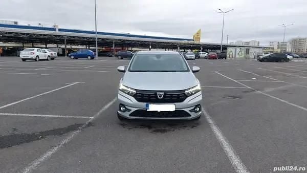 Argintiu Utilizat 2022 Dacia Logan Comfort Berlinǎ | 8.990 EUR (Preț OK) - Imagine 1/4