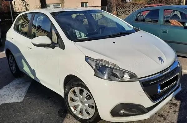 Second-hand Peugeot 208 Active 82 CP (60 kW) 2016 Alb Hatchback