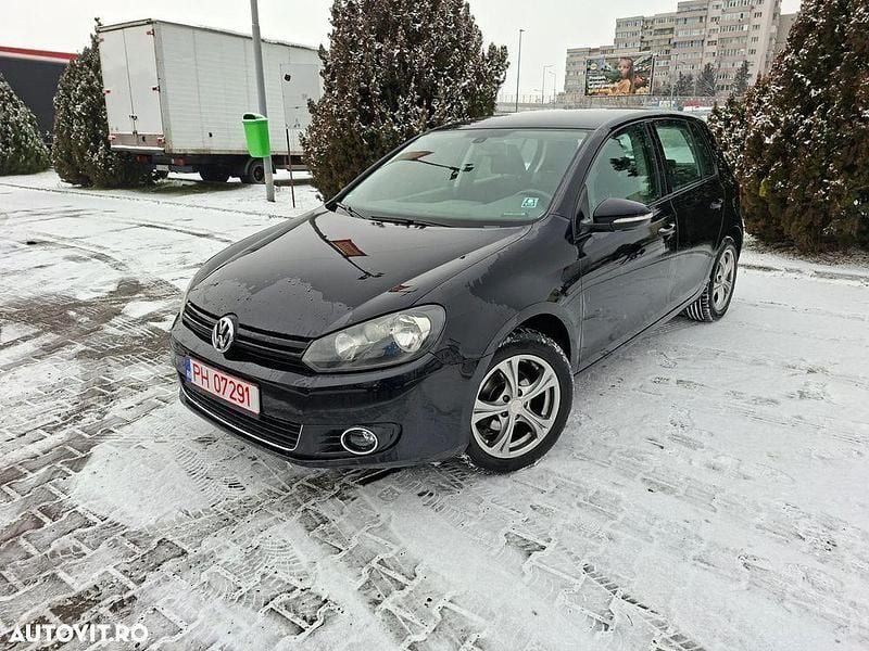 Culoarenegru Second-hand 2009 VW Golf VI Edition Hatchback | 4.489 EUR (Preț OK) - Imagine 1/4