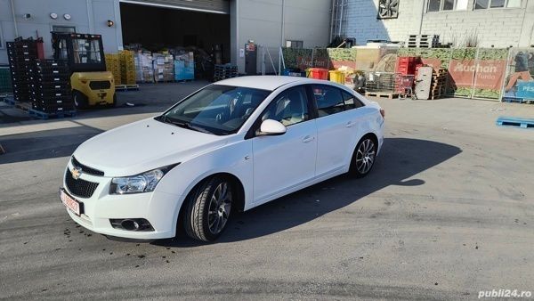 Utilizat 2011 Chevrolet Cruze LT Berlinǎ | 3.150 EUR - Imagine 1/4
