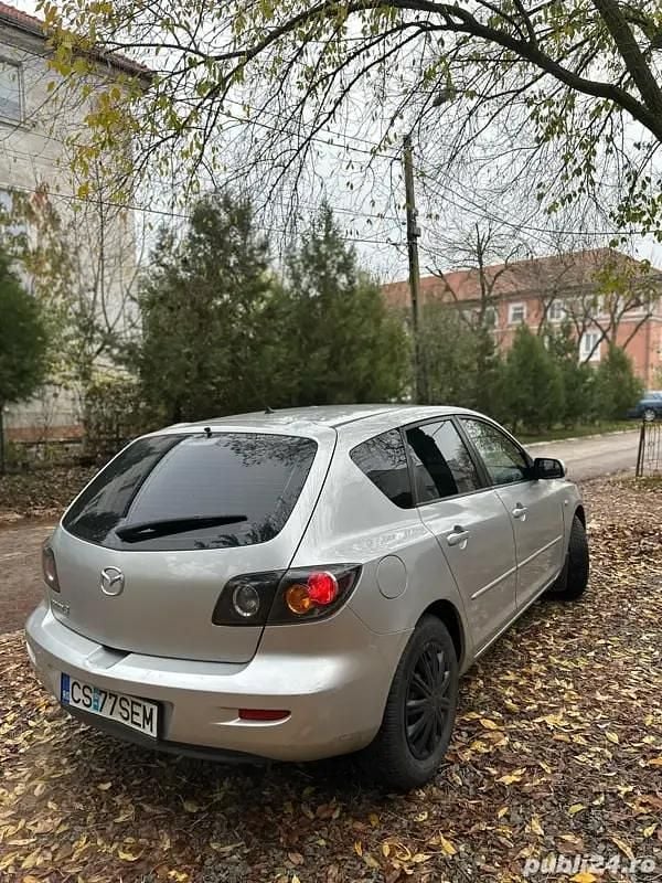 Utilizat 2007 Mazda 3 Hatchback | 1.500 EUR (Preț bun) - Imagine 1/4