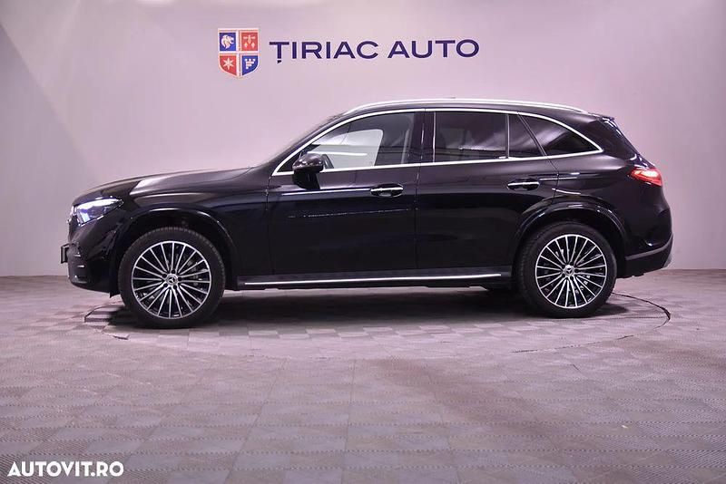 Second-hand Mercedes GLC220 AMG line 197 CP (144 kW) 2023 Culoarenegru SUV