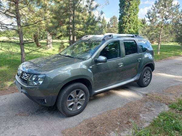 Utilizat 2014 Dacia Duster SUV | 10.800 EUR (Puțin scump) - Imagine 1/4