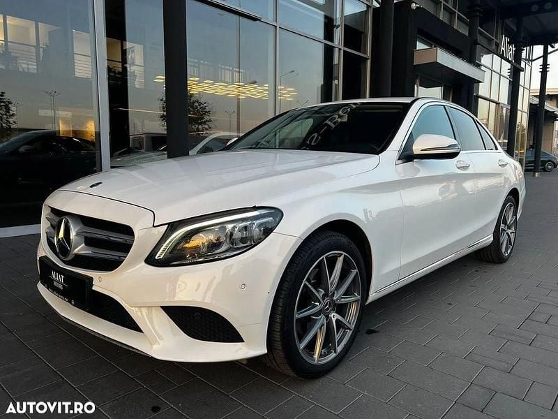Culoarealb Utilizat 2019 Mercedes C200 Avantgarde Berlinǎ | 25.289 EUR (Super Preț) - Imagine 1/4