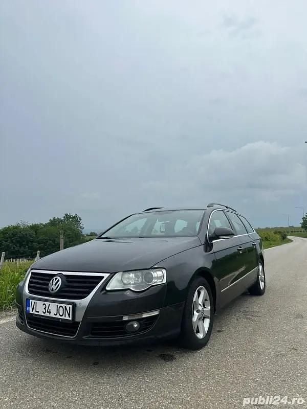 Utilizat 2011 VW Passat Break | 3.650 EUR (Preț bun) - Imagine 1/4