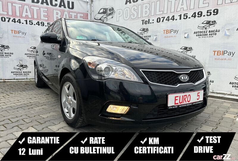 Negru Utilizat 2012 Kia Ceed Vision Hatchback | 6.550 EUR - Imagine 1/4
