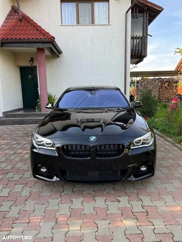 Culoarenegru Utilizat 2016 BMW 535 Comfort Edition Berlinǎ | 13.300 EUR - Imagine 1/4