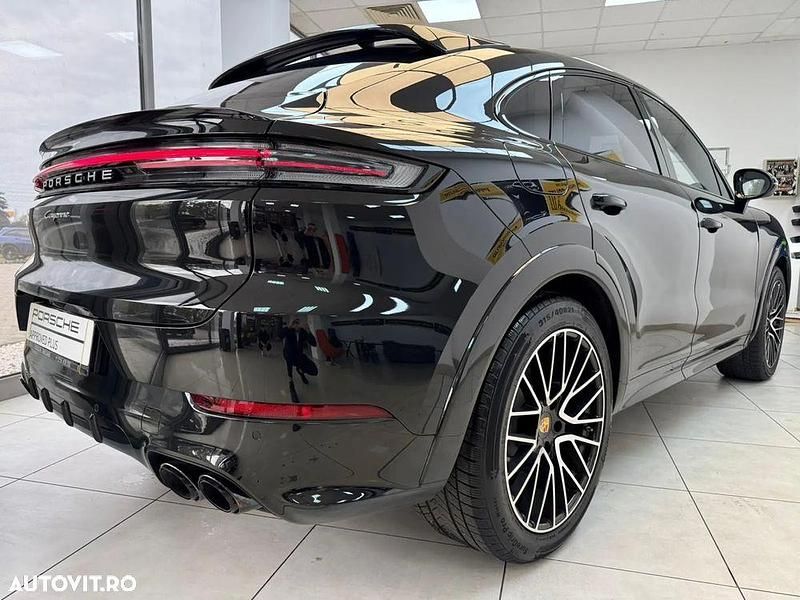 Second-hand Porsche Cayenne Coupe 353 CP (259 kW) 2023 Culoarenegru Coupe