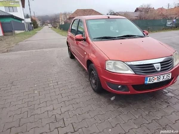 Utilizat 2010 Dacia Logan Berlinǎ | 1.500 EUR (Preț bun) - Imagine 1/4