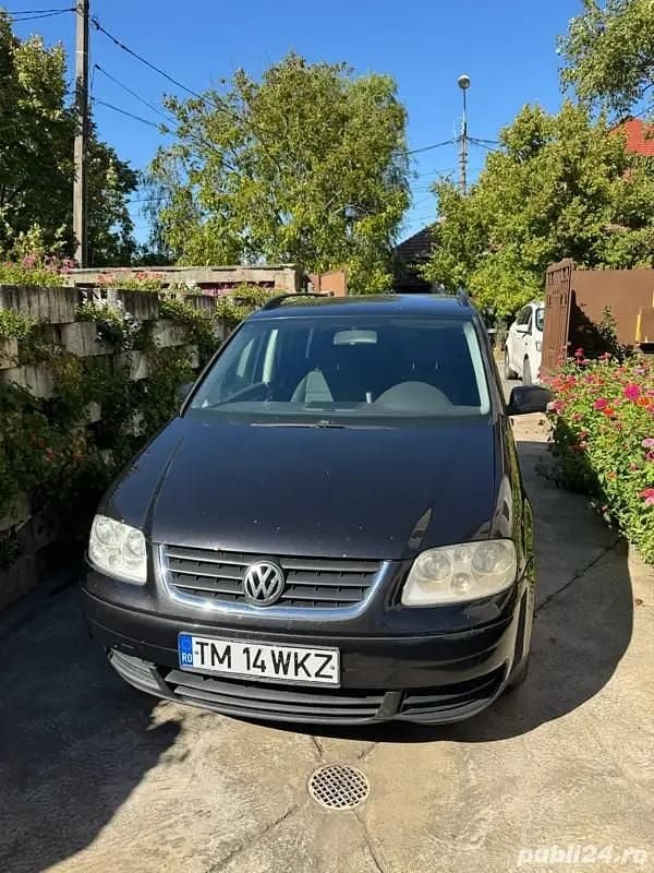 Utilizat 2004 VW Touran Monovolum | 2.500 EUR (Preț OK) - Imagine 1/4