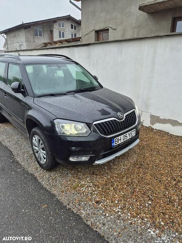 Culoarenegru Utilizat 2016 Skoda Yeti Ambition SUV | 7.900 EUR (Preț OK) - Imagine 1/4