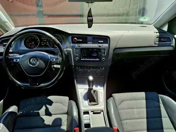 Negru Utilizat 2014 VW Golf VII Comfortline Hatchback | 8.500 EUR (Preț OK) - Imagine 1/4