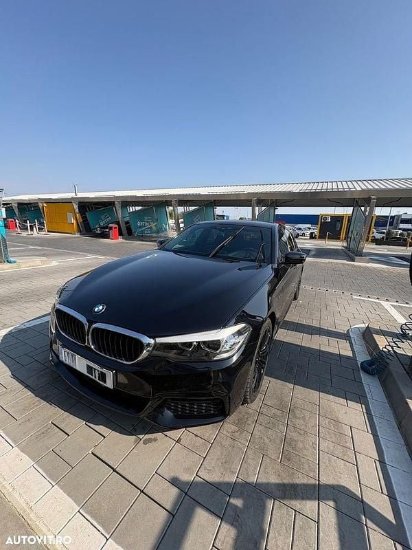 Culoarenegru Utilizat 2017 BMW 530 M Sport Berlinǎ | 26.500 EUR (Preț OK) - Imagine 1/4