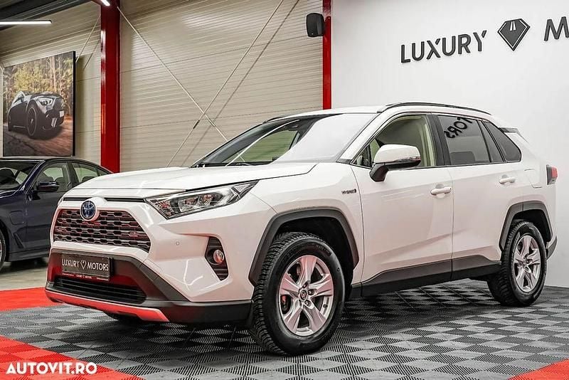 Culoarealb Utilizat 2020 Toyota RAV4 Hybrid Active SUV | 23.989 EUR (Preț OK) - Imagine 1/4