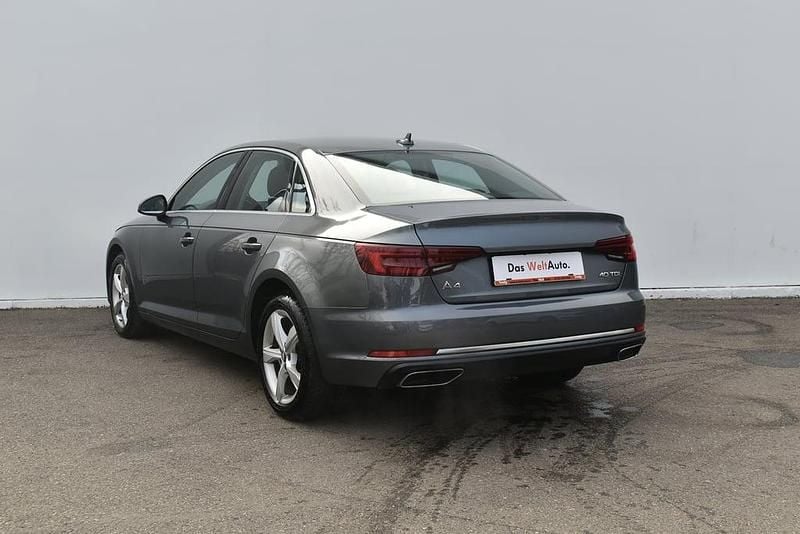 Second-hand Audi A4 Sport 190 CP (139 kW) 2019 Gri mediu  normal