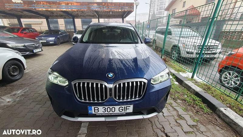Culoarealbastru Second-hand 2022 BMW X3 Advantage SUV | 39.900 EUR (Scump) - Imagine 1/4
