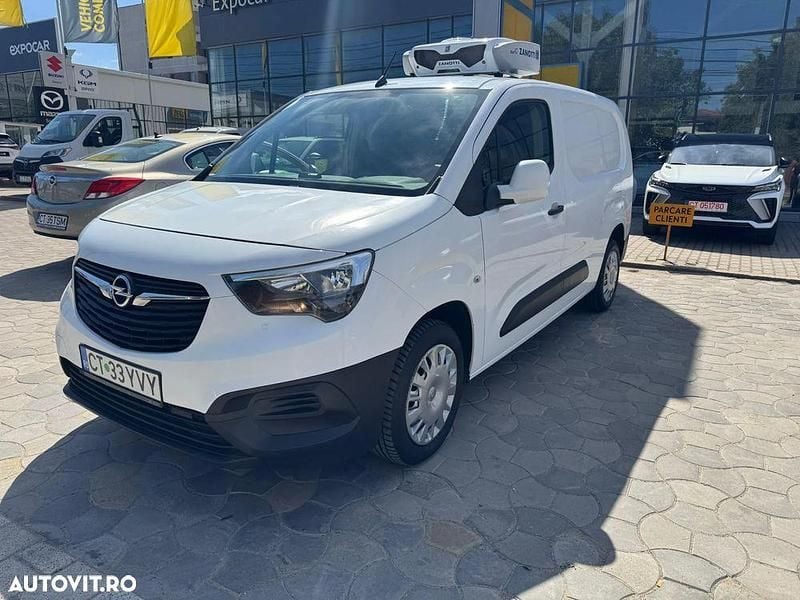 Culoarealb Utilizat 2019 Opel Combo Monovolum | 11.690 EUR (Scump) - Imagine 1/4