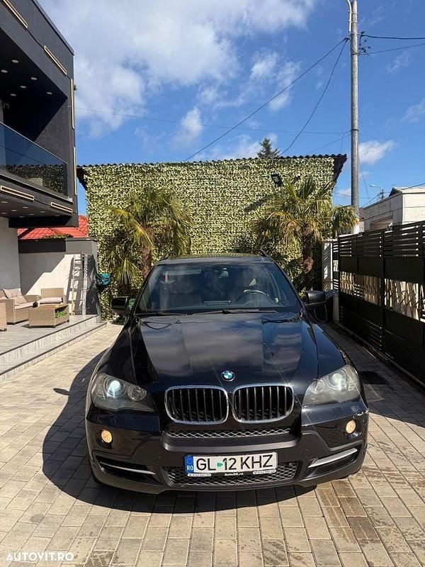 Culoarenegru Utilizat 2010 BMW X5 SUV | 5.999 EUR (Super Preț) - Imagine 1/4