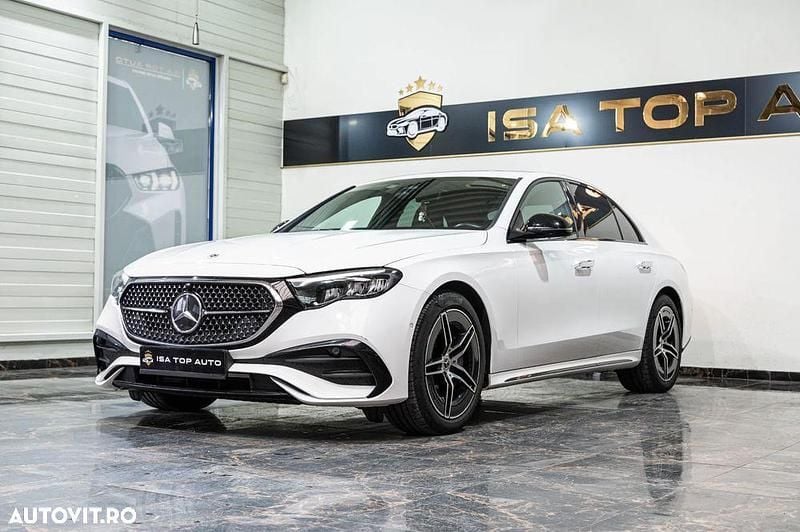 Second-hand Mercedes E200 AMG line 204 CP (150 kW) 2023 Culoarealb Berlinǎ
