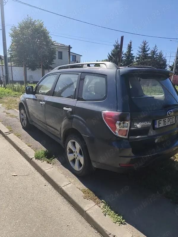 Utilizat 2010 Subaru Forester SUV | 1.500 EUR (Super Preț) - Imagine 1/4